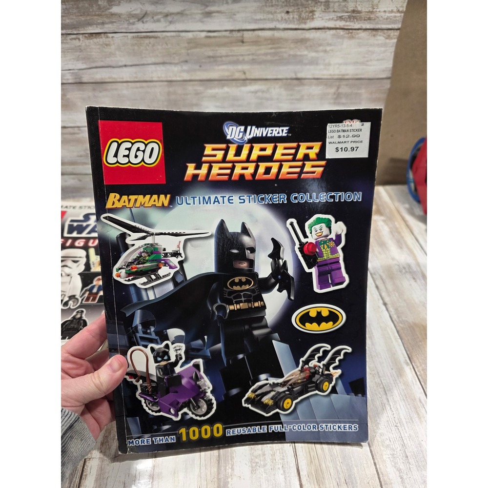 Lego Ultimate Sticker Collection Star Wars Minifigures Batman DC Universe 2 Book - Picture 2 of 4
